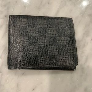 Louis Vuitton Multiple Wallet in Good Condition